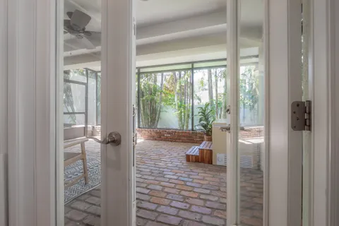 $1,350,000 | West Villa Rosa Street, Tampa, FL 33611