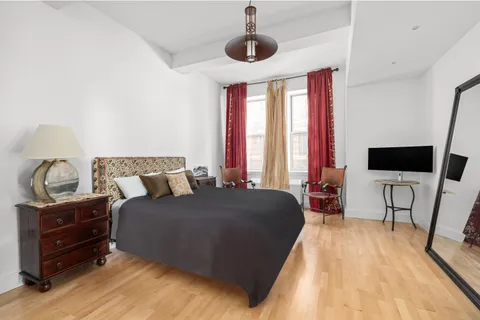 $2,998,000 | 80 Chambers Street, Unit 15A | TriBeCa