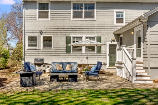 $1,075,000 | 83 Essex Avenue, Montclair, NJ 07042