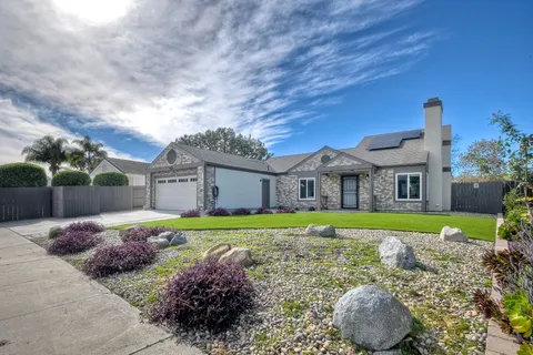 $939,000 | 813 Sunningdale Drive, Oceanside, CA 92057