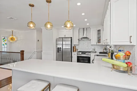 $1,138,000 | 104 Amador Street | Graniteville