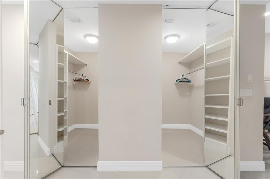 22668 Caravelle Circle Boca Raton, FL 33433 - Photo 20 of 50