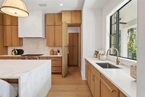 $4,349,000 | 804 Idlewood Drive, Tampa, FL 33609