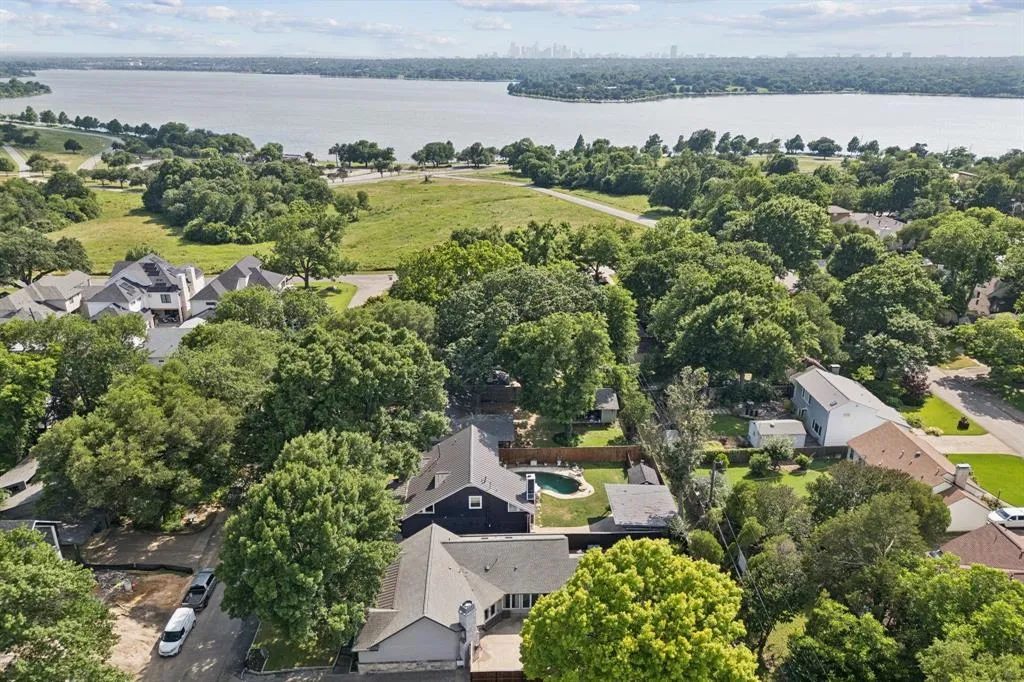 $1,190,000 | 9427 Hobart Street, Dallas, TX 75218