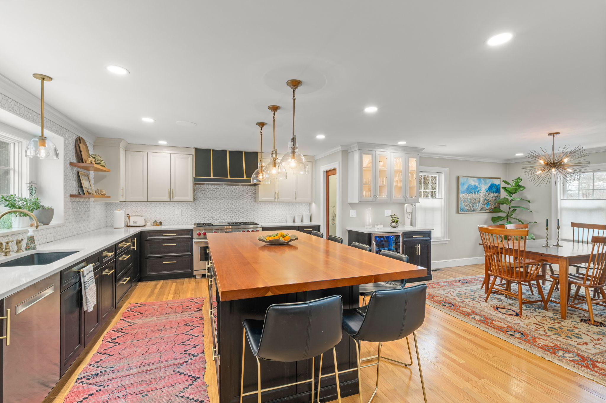 45 Lynnbrook Road Lynnfield, MA 01940 - Photo 3 of 40