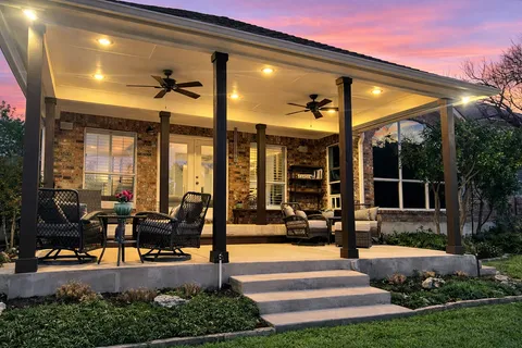 $725,000 | 7004 High Bluff Trail, Round Rock, TX 78681