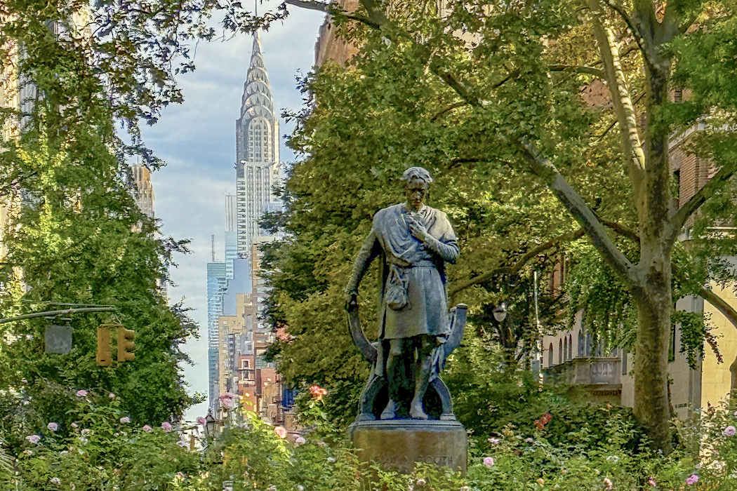 82 Irving Place, Unit 3E Manhattan, NY 10003 - Photo 12 of 15 an aerial view of a house with a yard