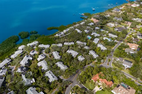 $655,000 | 1479 Landings Circle, Unit 41, Sarasota, FL 34231