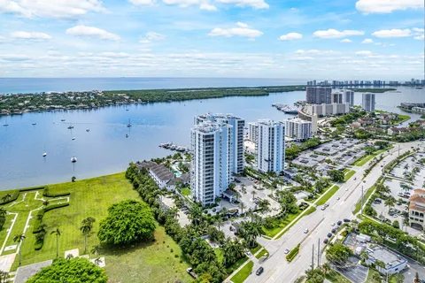 $2,395,000 | 1 Water Clb Way, Unit 604, North Palm Beach, FL 33408