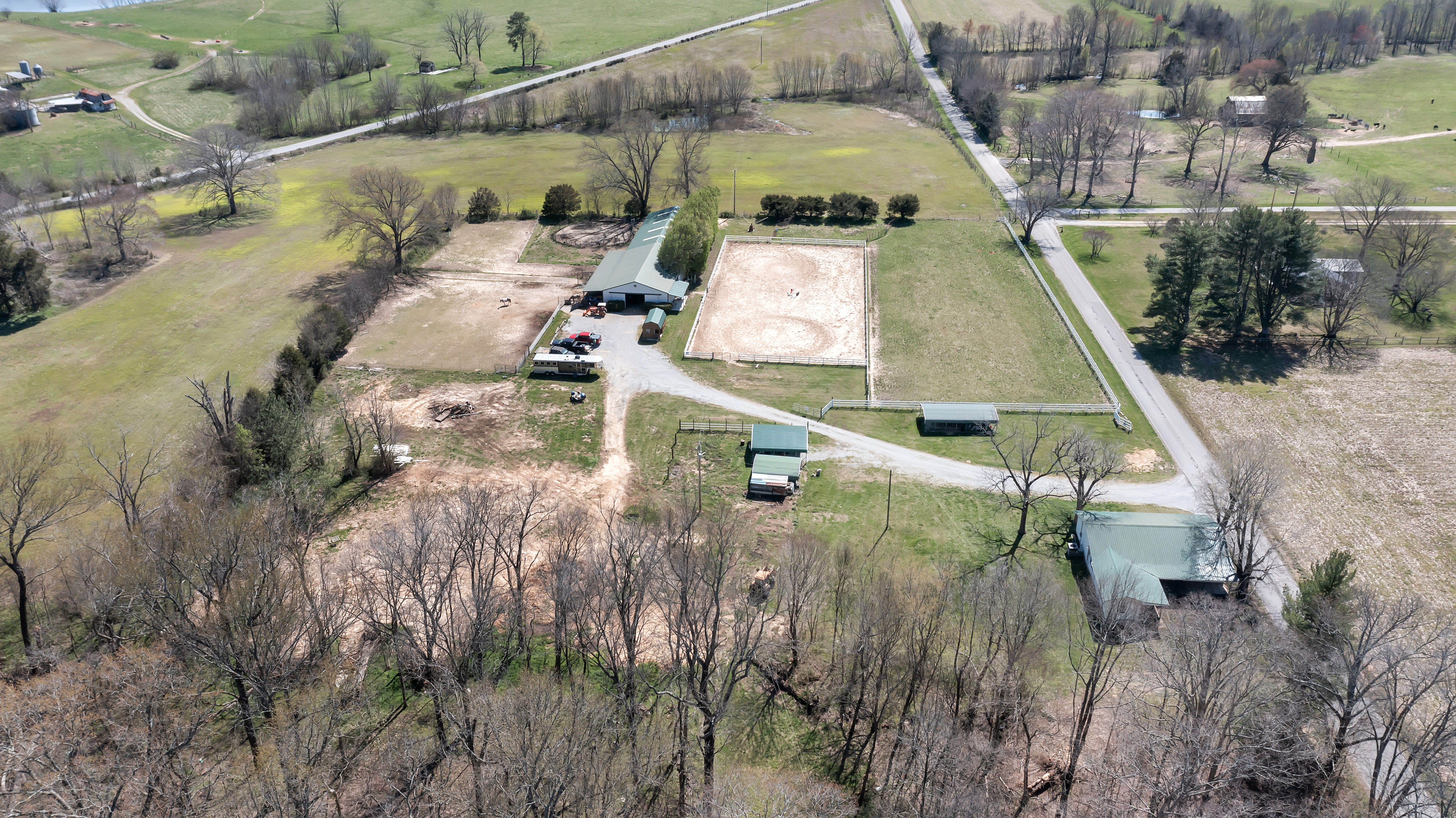 2073 Harpo Road Manchester, TN 37355 - Photo 7 of 45 a view of a house with a park