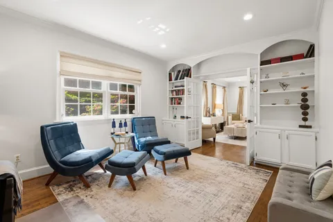 Contact Agent | 5313 Massachusetts Avenue, Bethesda, MD 20816