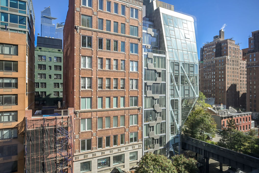 520 West 23rd Street, Unit 8C Manhattan, NY 10011 - Photo 7 of 10 a front view of a building