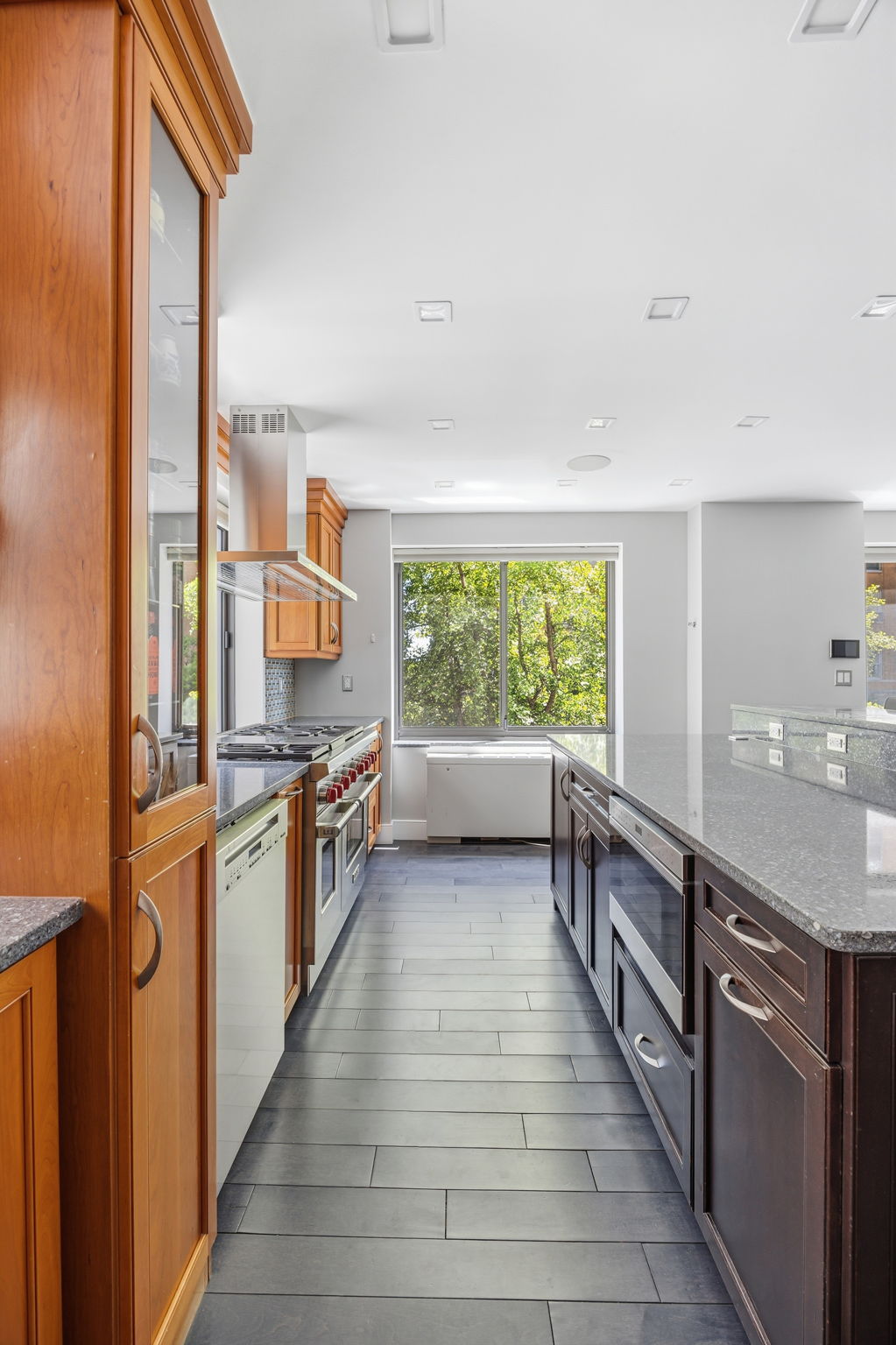 10 East End Avenue, Unit 4JK Manhattan, NY 10075 - Photo 4 of 25