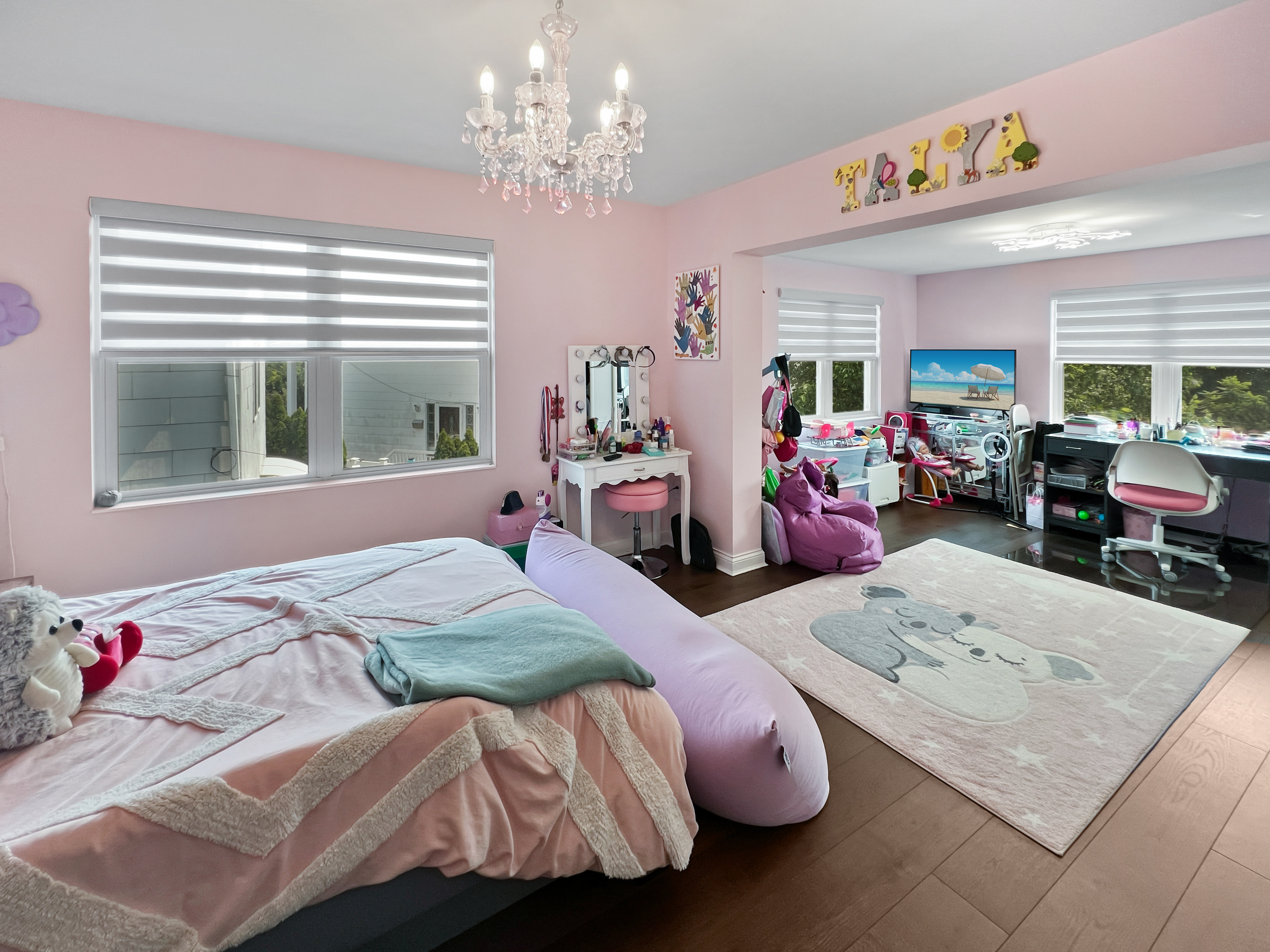 5021 Surf Avenue Brooklyn, NY 11224 - Photo 16 of 32 a bedroom with bed and a window