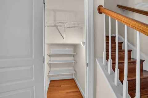 $940,000 | 2619 South Kenmore Court, Arlington, VA 22206