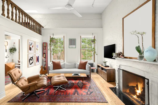 $1,995,000 | 33 Tompkins Place, Unit 3 | Cobble Hill