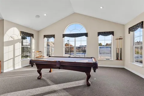 $525,000 | 10 Pond View Way, Fitchburg, WI 53711