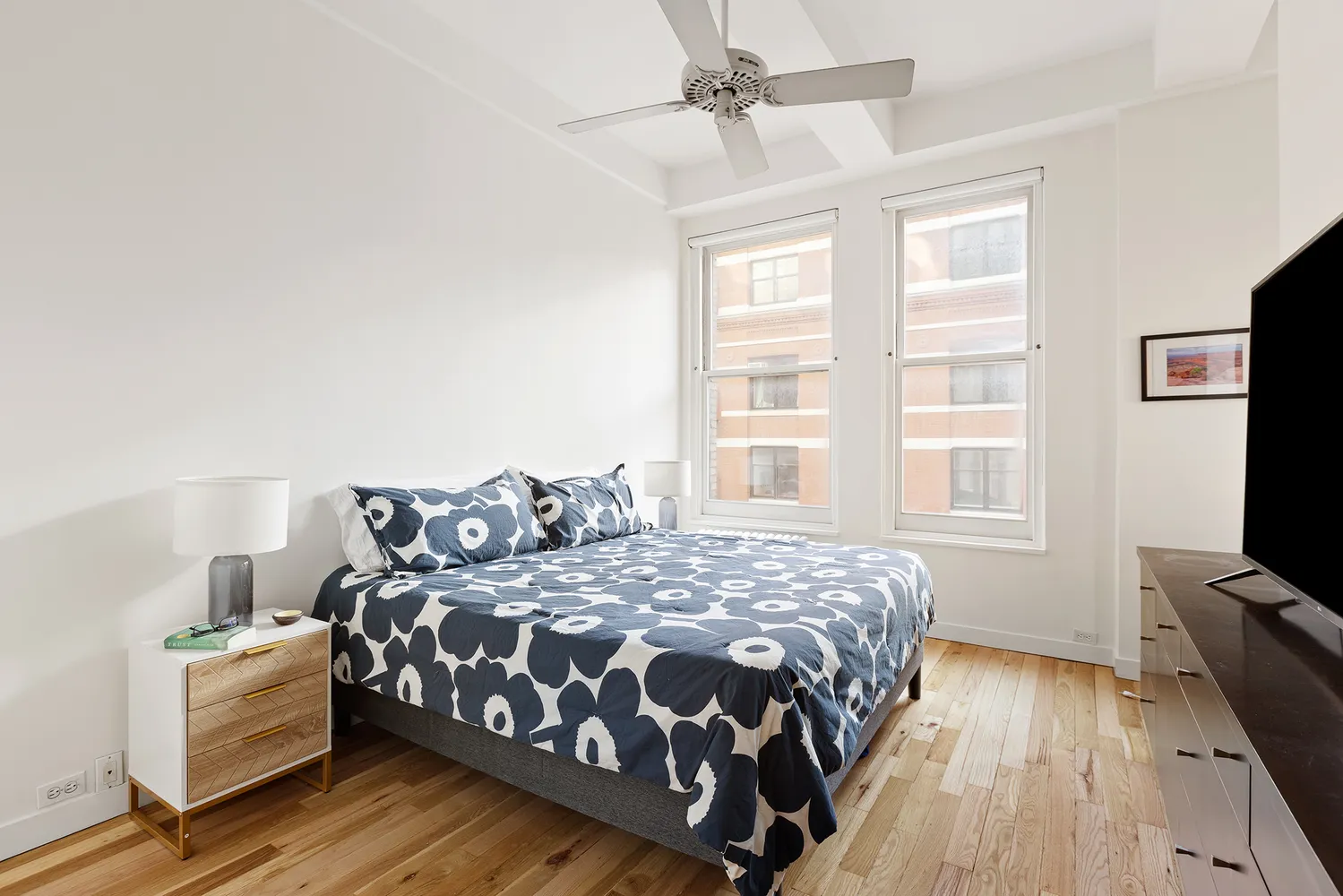 $2,195,000 | 100 Hudson Street, Unit 4D | TriBeCa