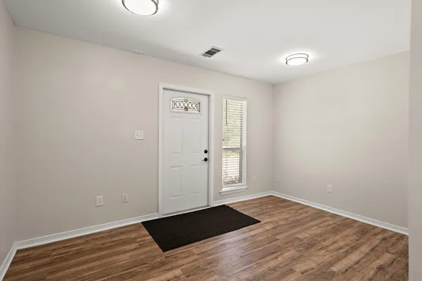 $1,100 | 2240 11th Street, Unit A, Mandeville, LA 70471