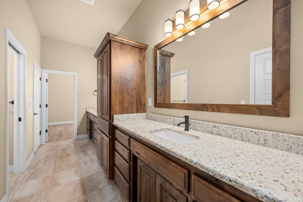 $800,000 | 225 Plum Circle, Killeen, TX 76549