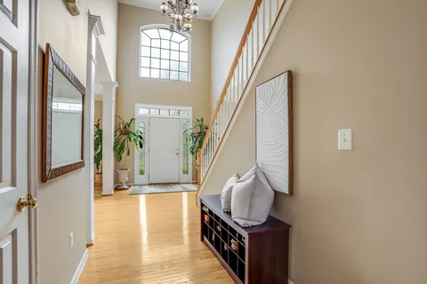 $1,100,000 | 18306 Aspen Dale Court, Boyds, MD 20841