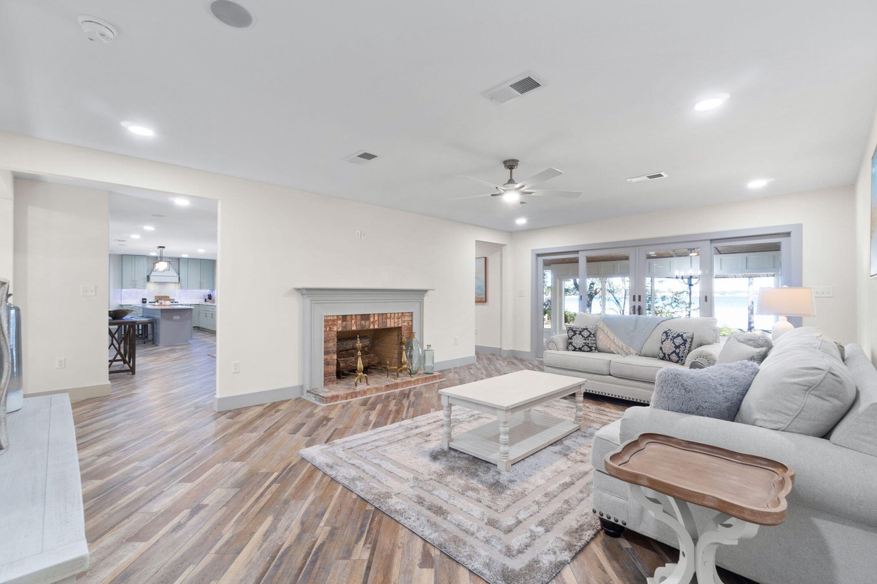 164 Grandview Avenue Valparaiso, FL 32580 - Photo 5 of 75