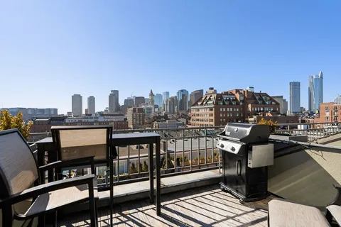 $1,649,000 | 357 Commercial Street, Unit 720, Boston, MA 02109