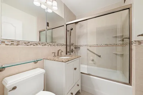 $2,300,000 | 1641 3rd Avenue, Unit 22A | Upper East Side