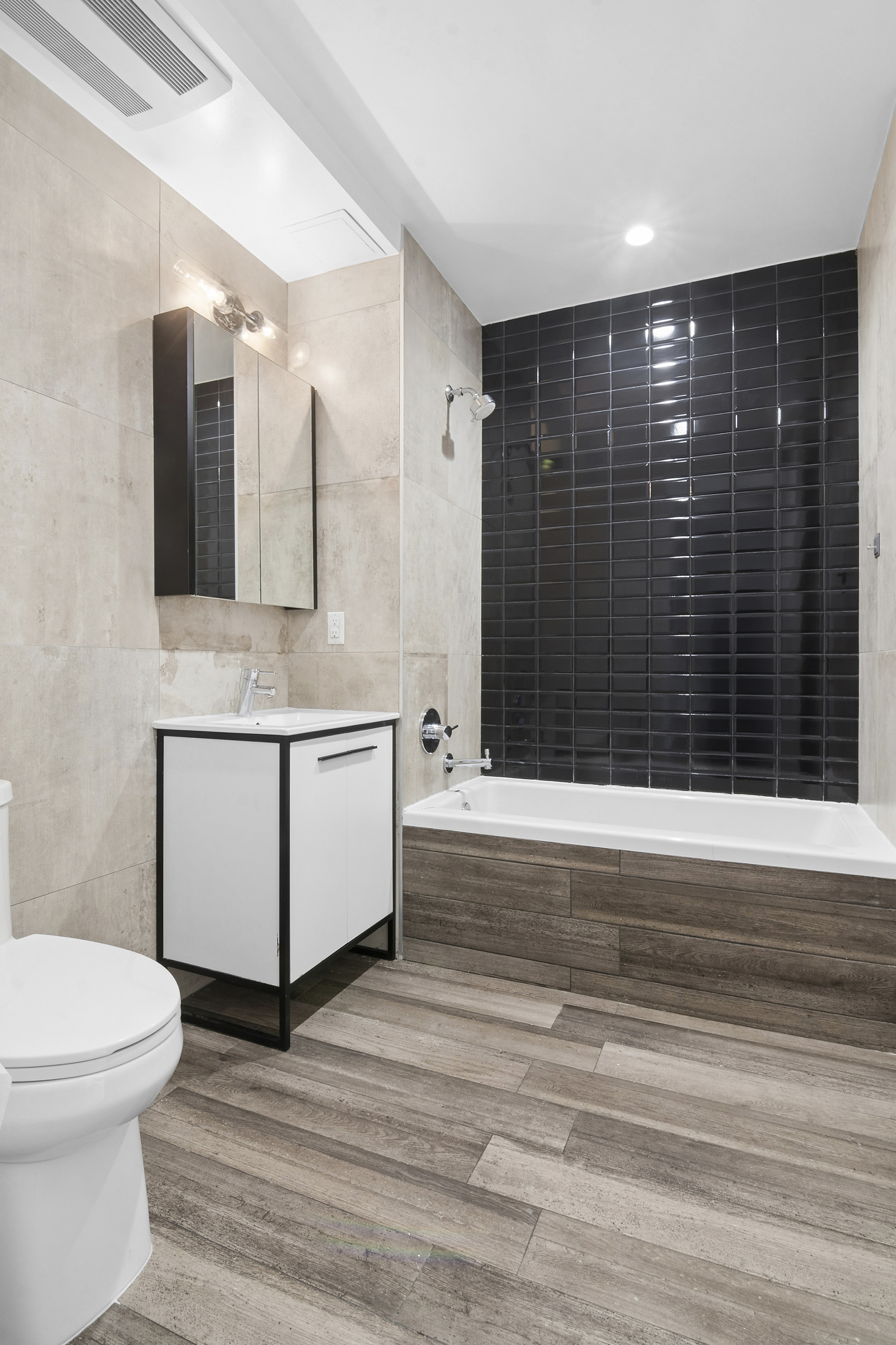 364 Harman Street, Unit 2A Brooklyn, NY 11237 - Photo 5 of 10