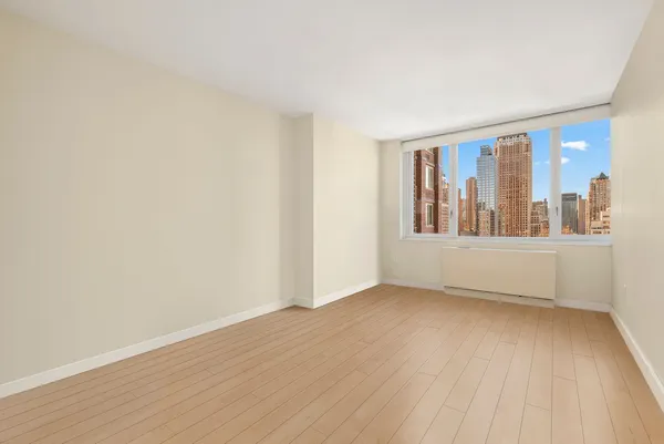 $2,500,000 | 322 West 57th Street, Unit 26B | Hell's Kitchen