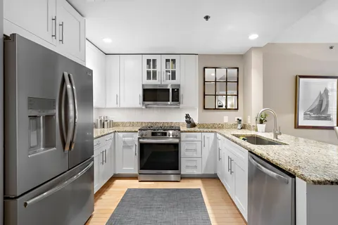 $1,150,000 | 1125 Maxwell Lane, Unit 222, Hoboken, NJ 07030