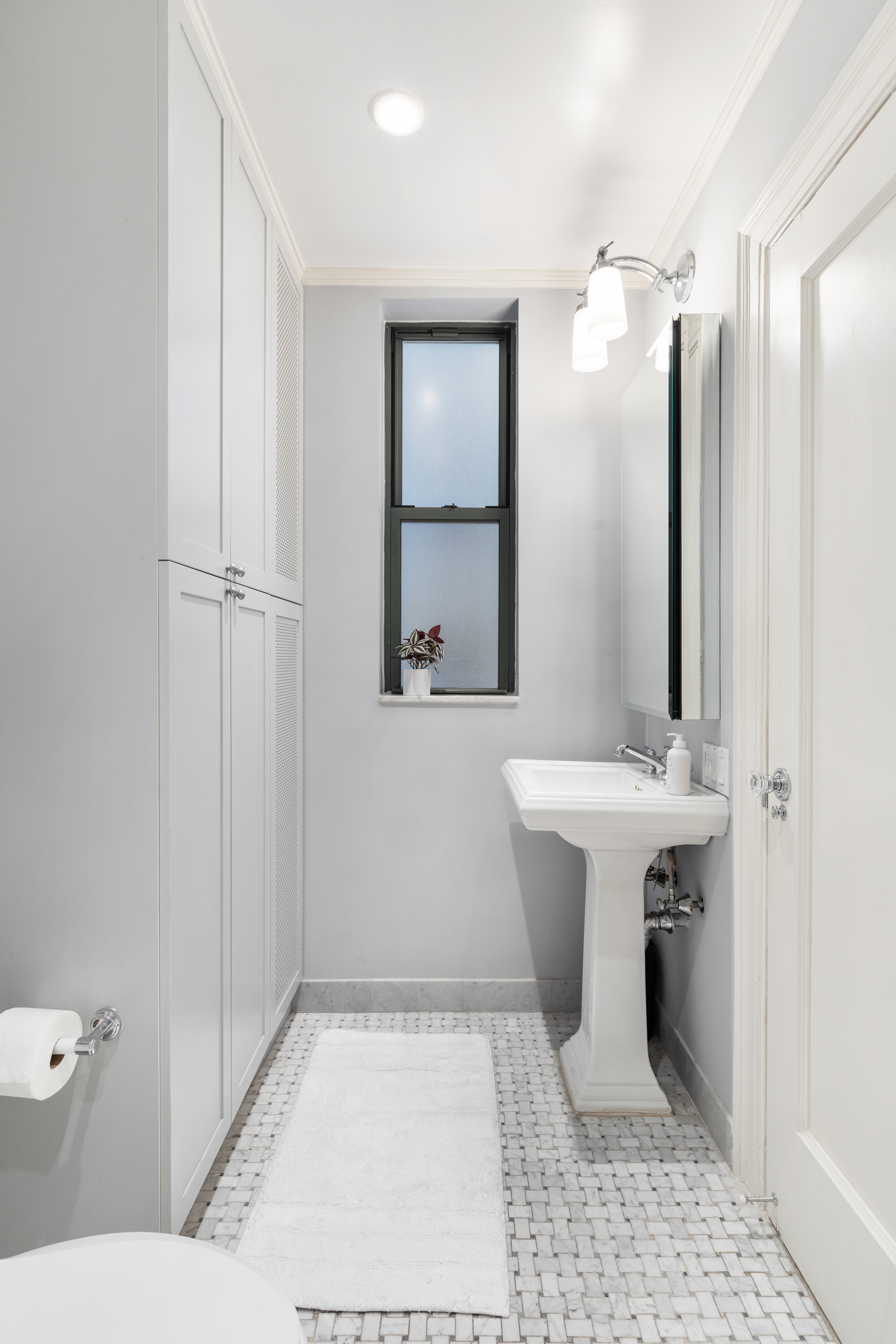 595 West End Avenue, Unit 3C Manhattan, NY 10024 - Photo 6 of 7 Gallery Image 6
