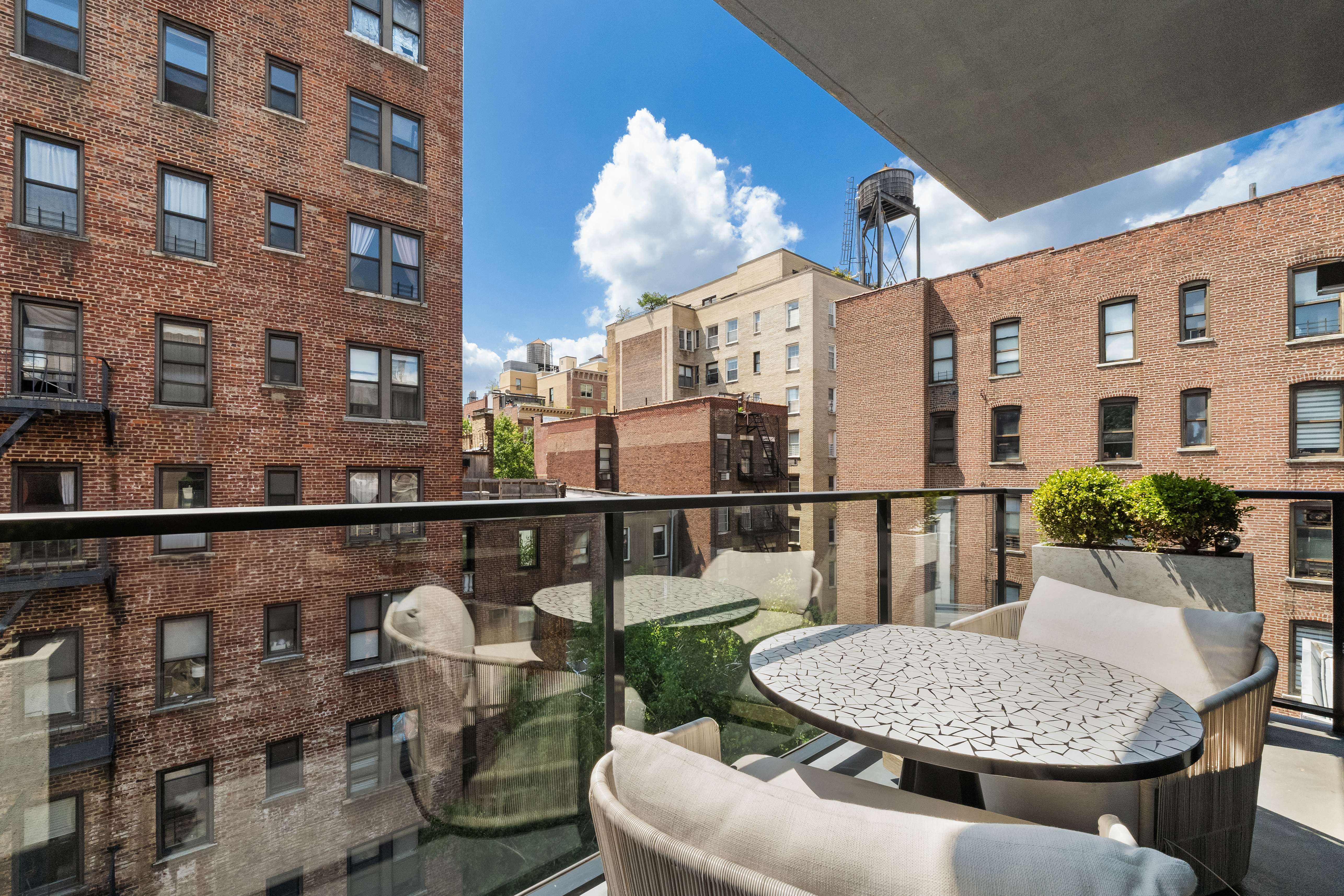 134 West 83rd Street, Unit 5 Manhattan, NY 10024 - Photo 5 of 20 Gallery Image 5