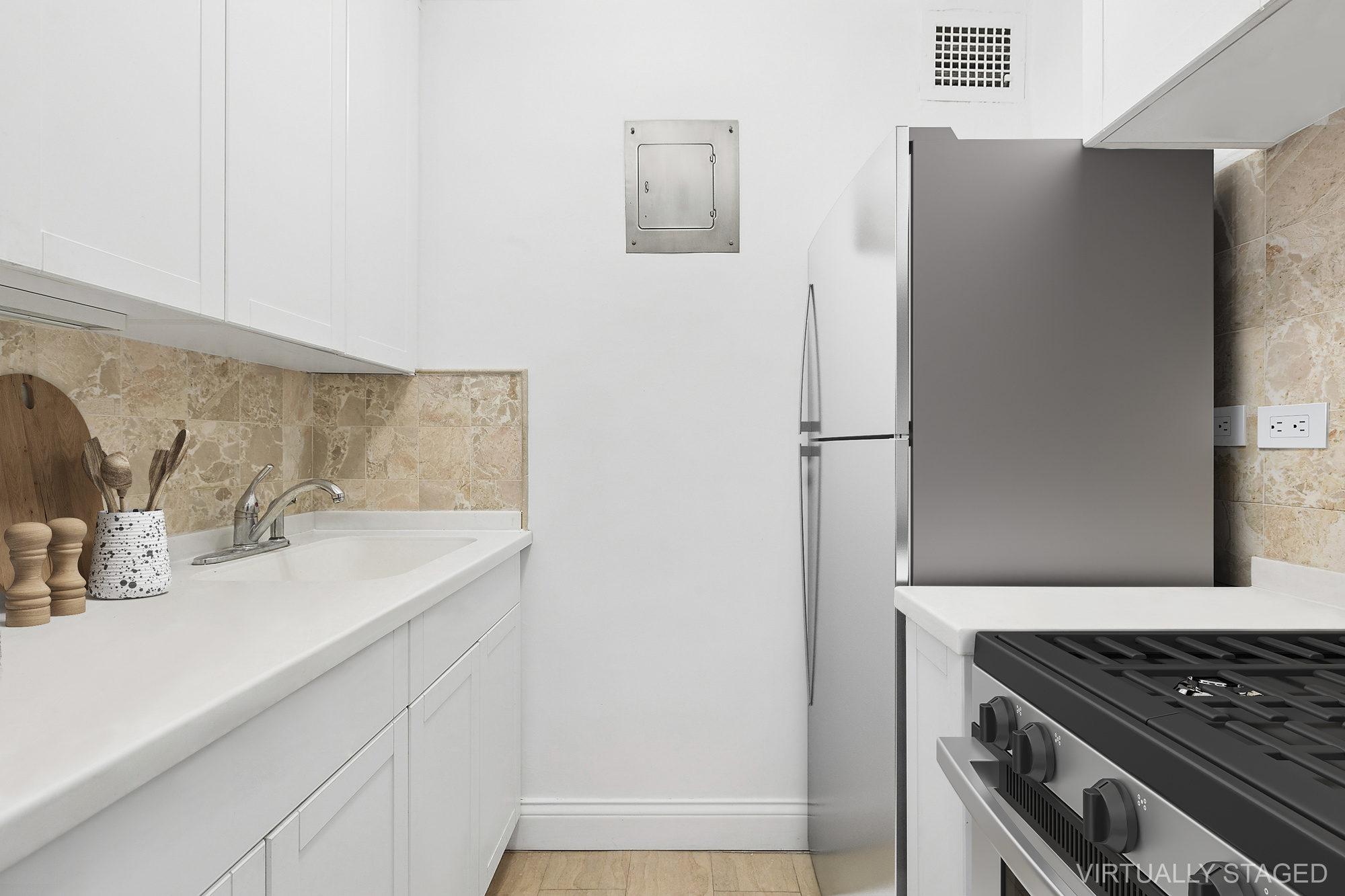 101 West 12th Street, Unit 10E Manhattan, NY 10011 - Photo 5 of 7