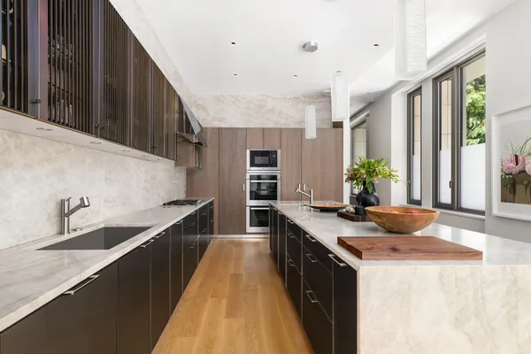 $19,950,000 | 601 Washington Street, Unit THE | West Village