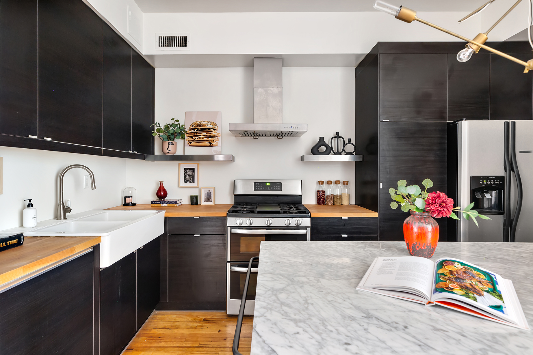 296 East 2nd Street, Unit 3F Manhattan, NY 10009 - Photo 2 of 12