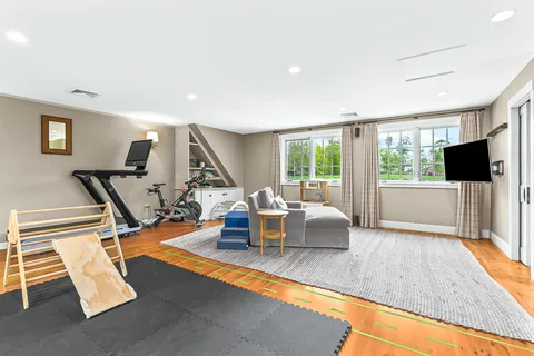 $12,000 | 60 Washington Street, Sherborn, MA 01770