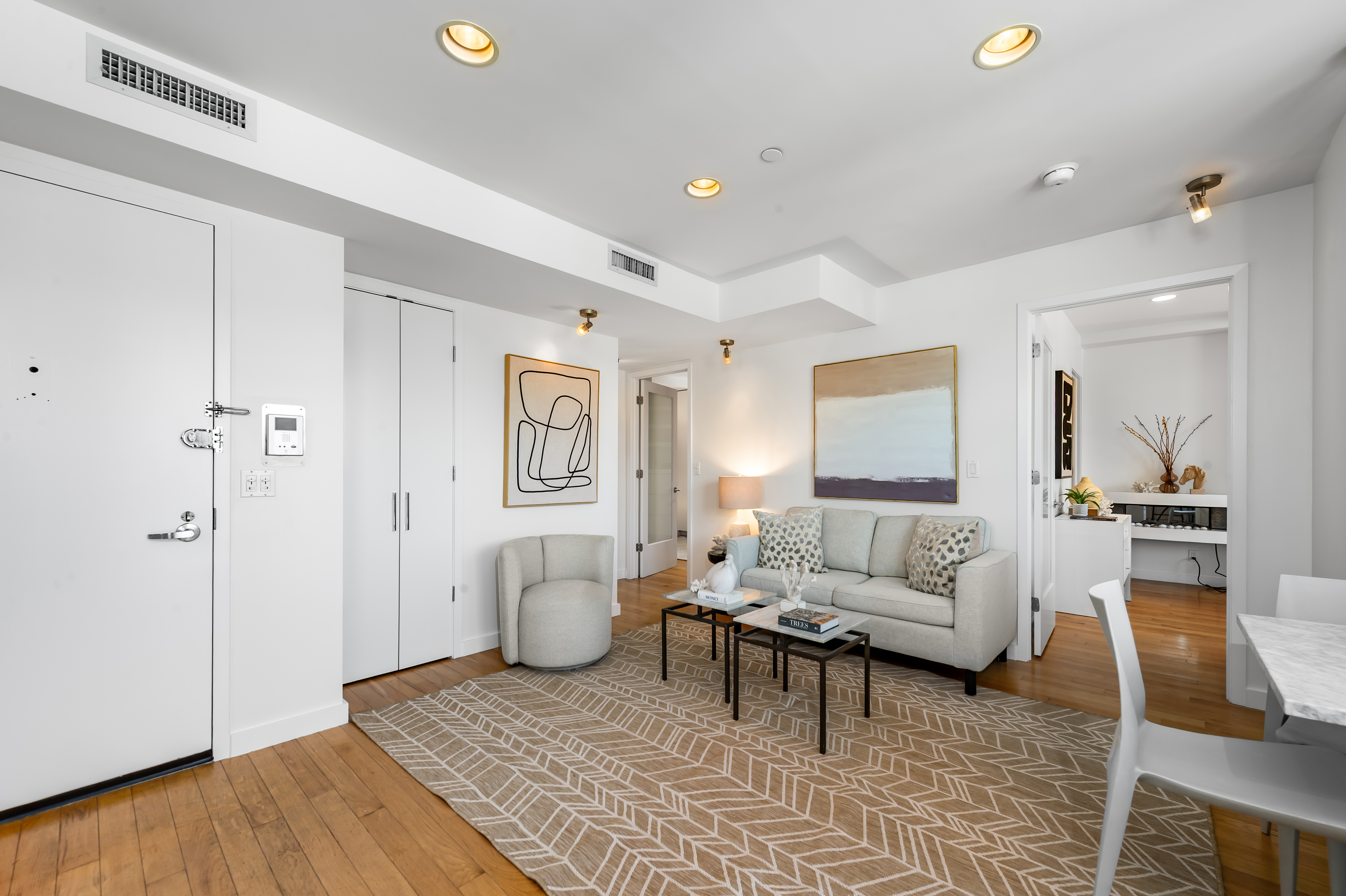 2101 8th Avenue, Unit PH10B Manhattan, NY 10026 - Photo 6 of 22 Gallery Image 6