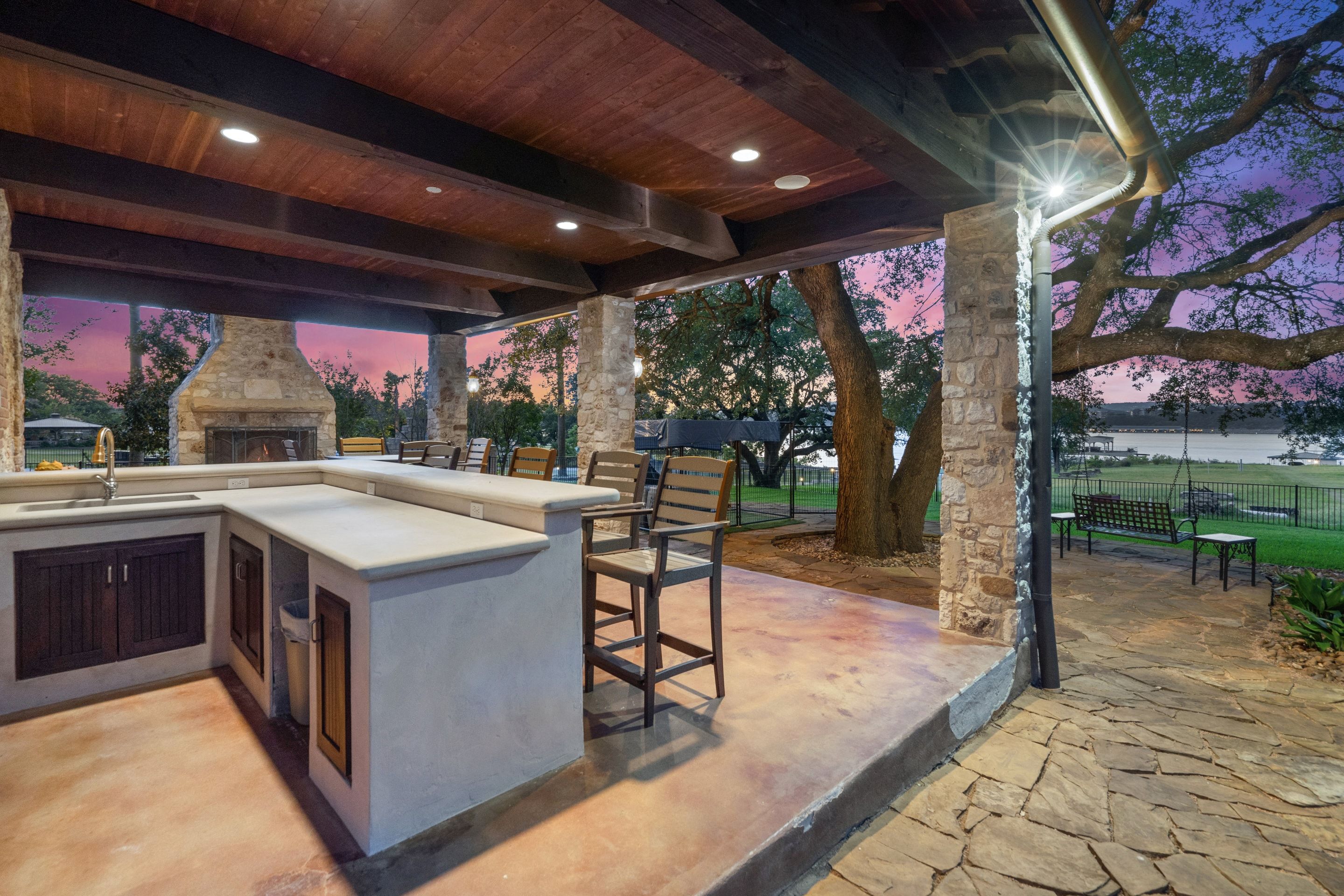 16714 Forest Way Austin, TX 78734 - Photo 7 of 81