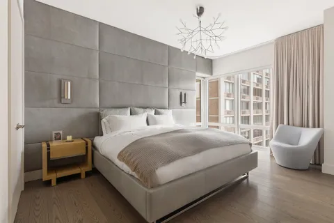$4,995,000 | 1355 1st Avenue, Unit 9 | Lenox Hill