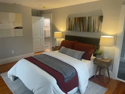 Contact Agent | 42 School Street, Unit B, Salem, MA 01970