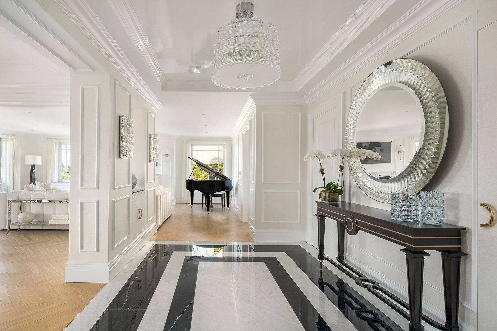 930 5th Avenue, Unit 18A Manhattan, NY 10021 - Photo 8 of 16 a view of an entryway with wooden floor