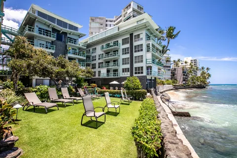 $700,000 | 2957 Kalākaua Avenue, Unit 501, Honolulu, HI 96815