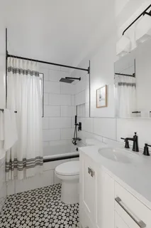 $425,000 | 280 Ocean Parkway, Unit 1S | Kensington