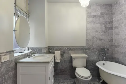 $2,400,000 | 435 East 57th Street, Unit 1CD | Sutton Place