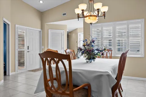 $425,000 | 2424 Southwest Foxpoint Trail, Palm City, FL 34990