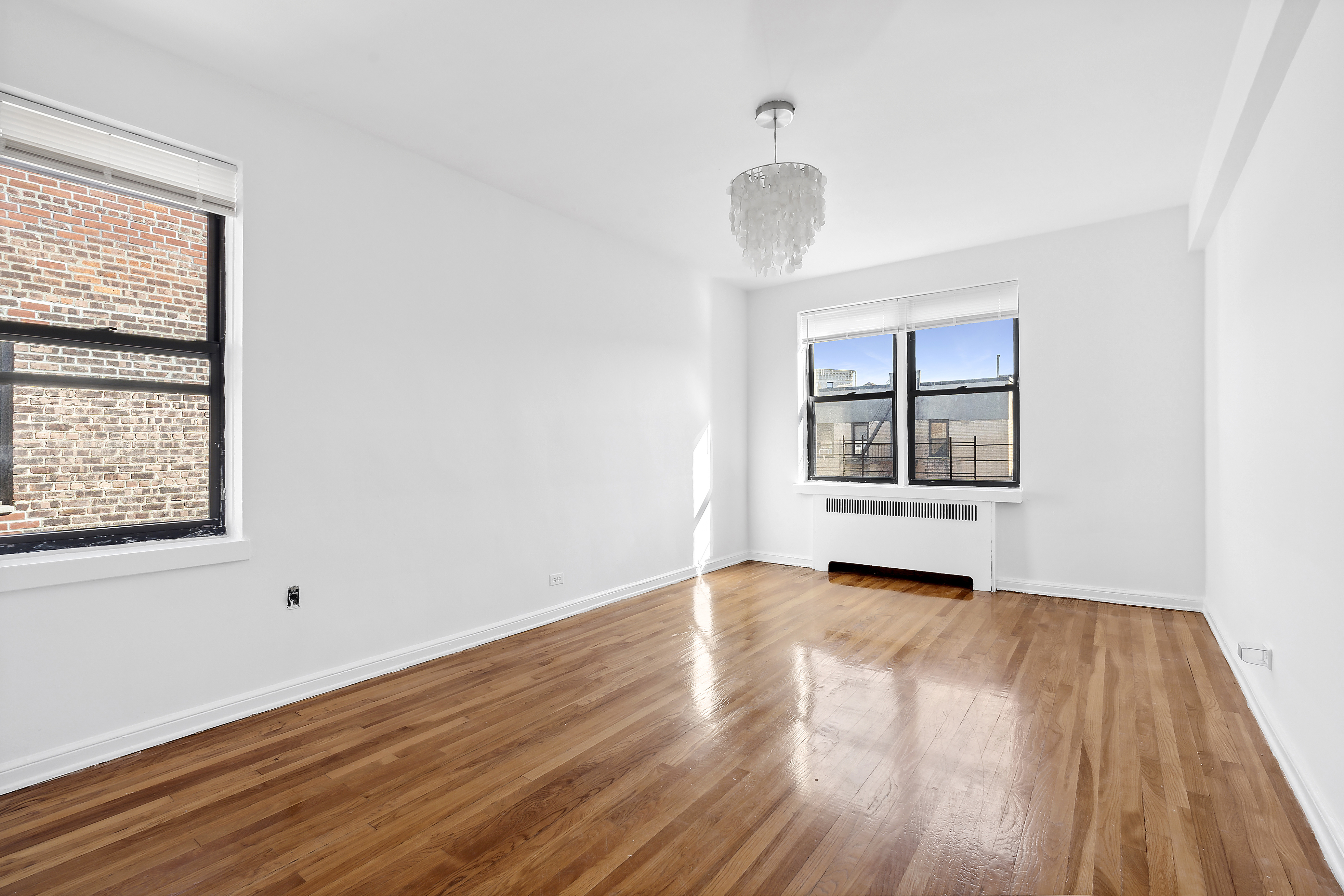 159-00 Riverside Drive West, Unit 5J70 Manhattan, NY 10032 - Photo 5 of 18