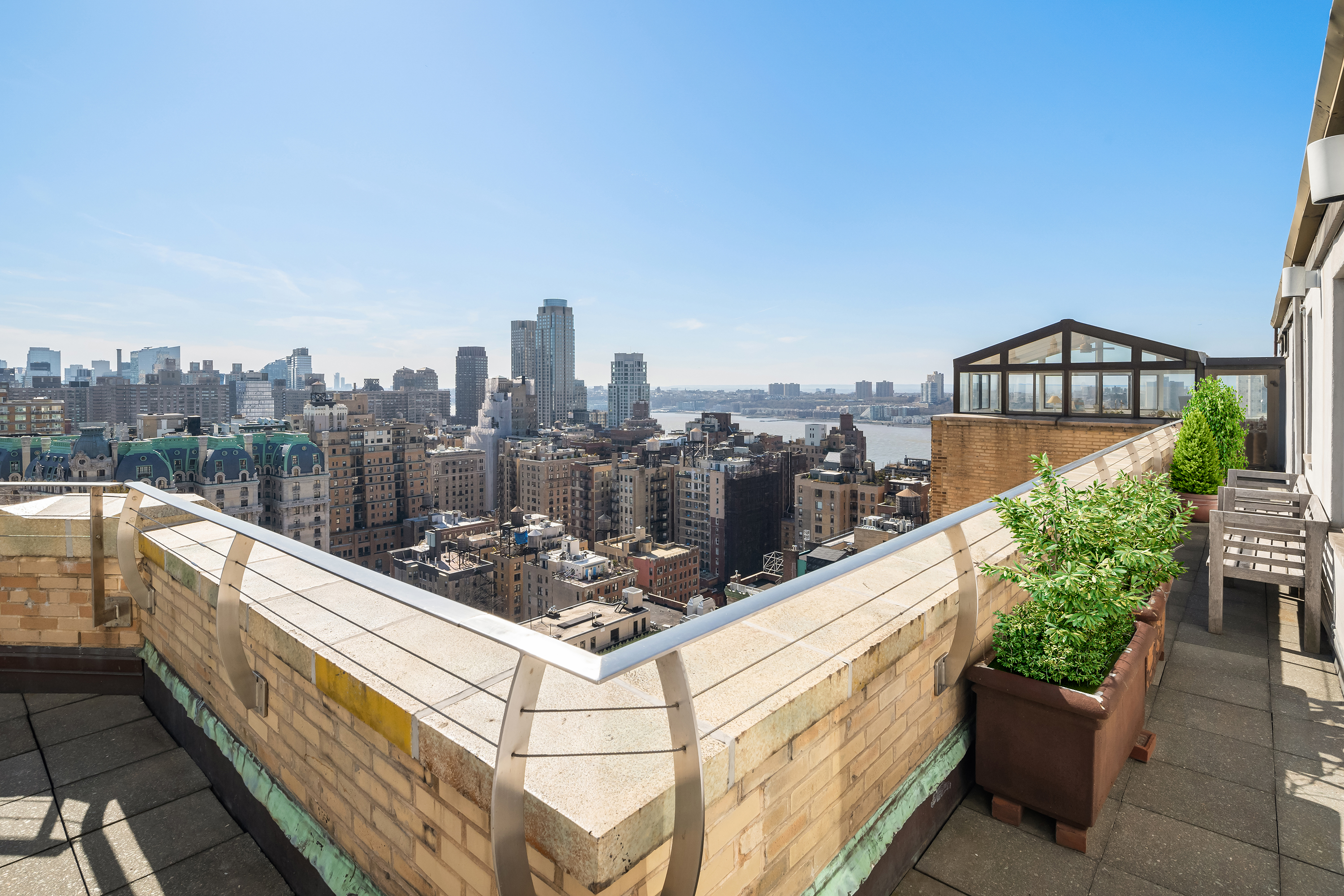 2166 Broadway, Unit PH Manhattan, NY 10024 - Photo 22 of 37 a view of a terrace with sitting area