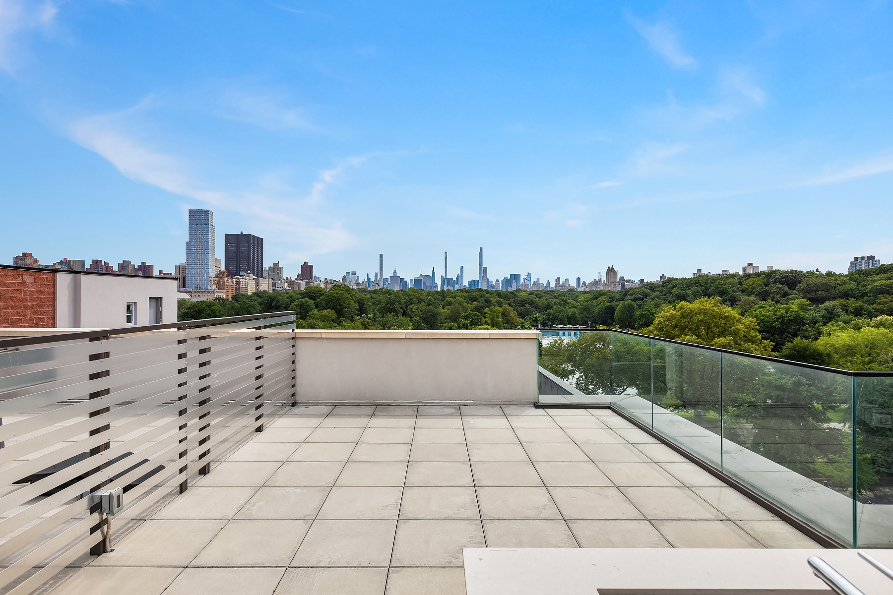 10 Lenox Avenue, Unit PHB Manhattan, NY 10026 - Photo 17 of 19