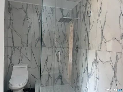 $2,095,000 | 2177 Cross Highway, Fairfield, CT 06824